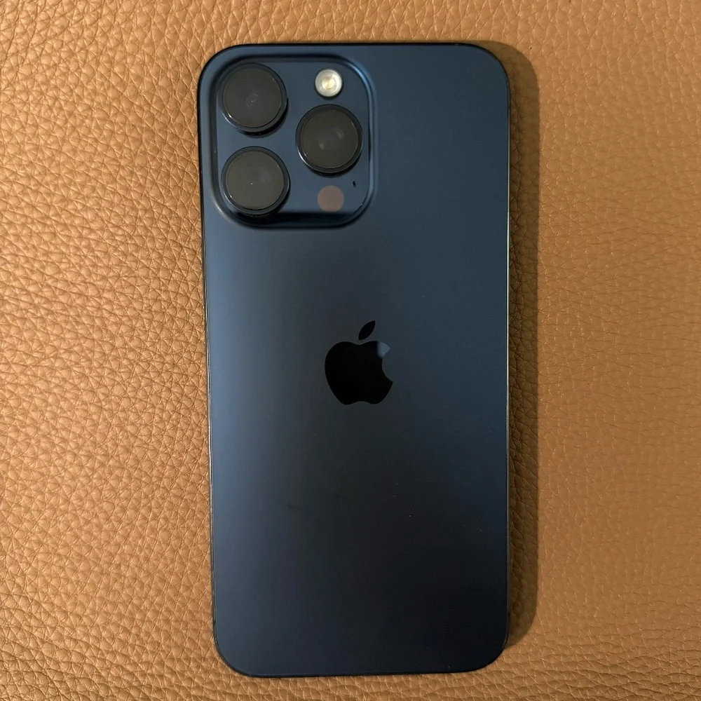 iPhone 15 Pro Max 512GB